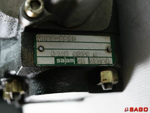 Baumann Hydraulika - Typ: Steuerschieber 4fach 82490-R