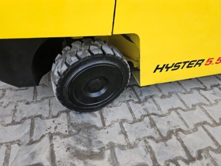 Hyster Wózek widłowy kompaktowy - Diesel