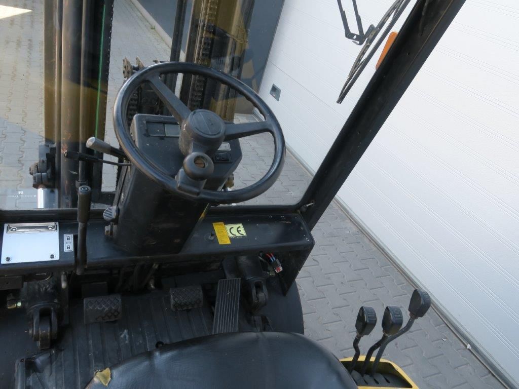 Daewoo Wózek widłowy z napędem LPG
