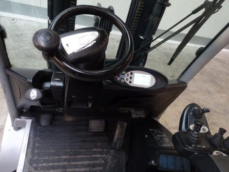 Still Wózek widłowy z napędem Diesel