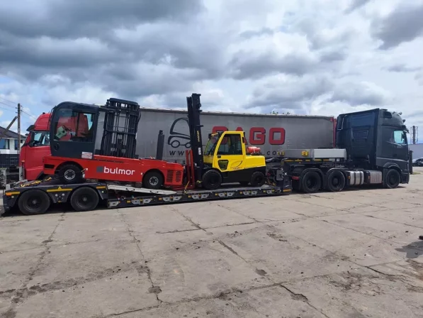 wózki widłowe bulmor i hyster w transrporcie do klienta