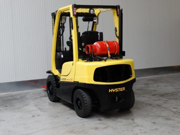 Hyster Wózek widłowy czołowy