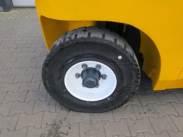Jungheinrich Wózek widłowy czołowy