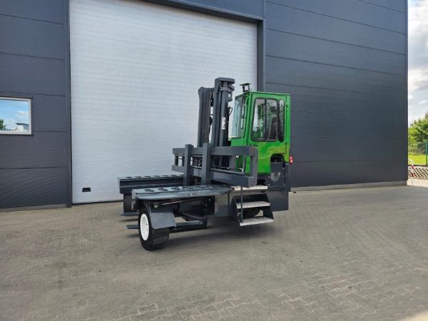 Combilift Wielokierunkowy wózek boczny