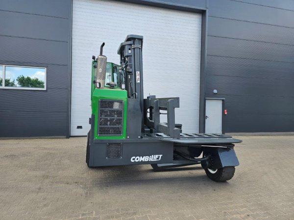 Combilift Wielokierunkowy wózek boczny