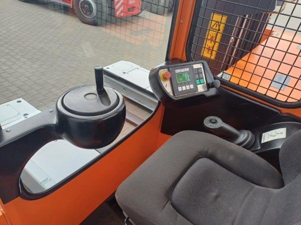 Hubtex Wielokierunkowy wózek boczny