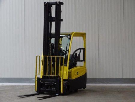 Hyster Elektryczny wózek widłowy 3-kołowy