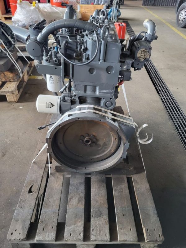 układy chłodzenia i wydechowe - Typ: MOTOR AGCO POWER 44AWI 924098.0010 H2D191061 4