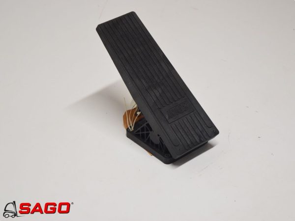 siedzenia i zadaszenia - Typ: Gaspedal MSC 965135L21318