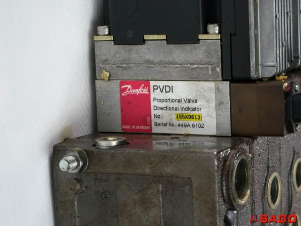 Jumbo Hydraulika - Typ: Steuerschieber 4fach PVDI 449A 6102 155X0613 Danfoss 115384 Irion Lancer Terra Baumann