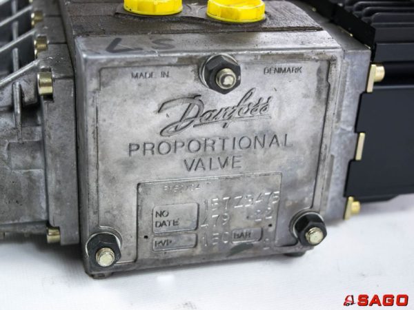 Baumann Hydraulika - Typ: Steuerschieber 4-fach GX 99216 479 22 150 BAR 12V 157B4116 Danfoss