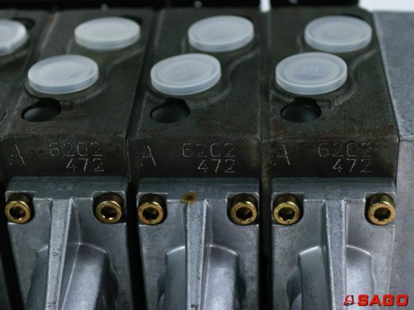 Hydraulika - Typ: Steuerschieber 4fach Baumann 206206 200005618 1 525 503 396 071 Bosch
