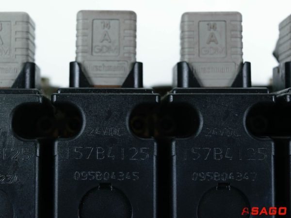Hydraulika - Typ: Steuerschieber 5fach 200105 157U2496 15 5 22 150 BAR 24V 157B4125 Danfoss