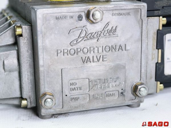 Baumann Hydraulika - Typ: Steuerschieber 5fach 115325 157U1309 276E06427 150 BAR 12V 157B4116 Danfoss