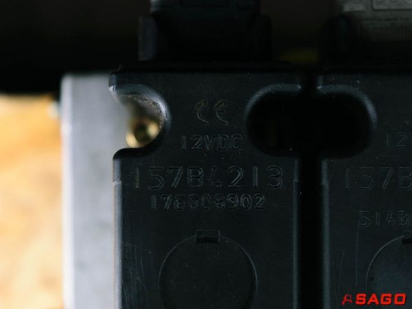 Hydraulika - Typ: Steuerschieber 105030 157U0276 160 22 150 BAR 12V 157B4213 Danfoss