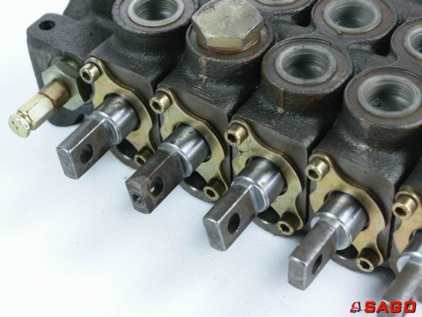 Hydraulika - Typ: Steuerschieber 5fach 78646 VD10B-DDD 6221 0227 0 1E 00084 Salami