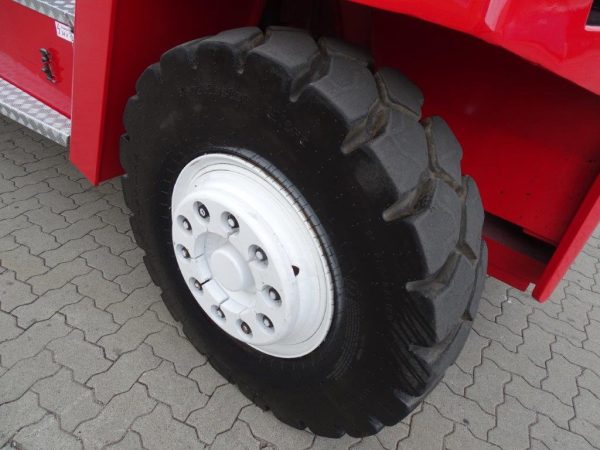 Svetruck Wózek widłowy czołowy