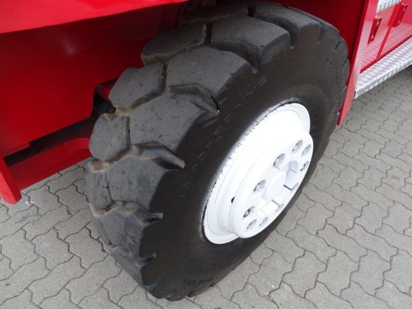 Svetruck Wózek widłowy czołowy