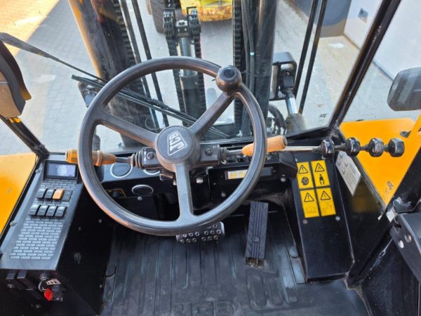 JCB Wózek widłowy terenowy