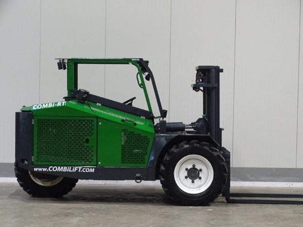 Combilift Wózek widłowy terenowy
