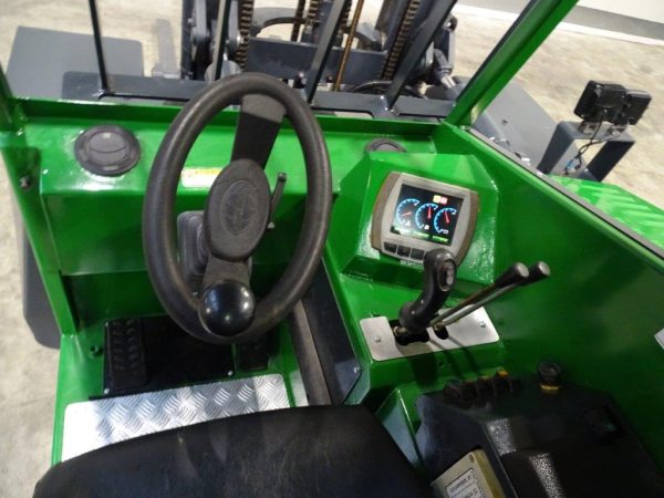 Combilift Wózek widłowy terenowy