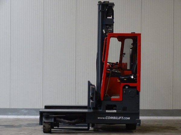 Combilift Wielokierunkowy wózek boczny