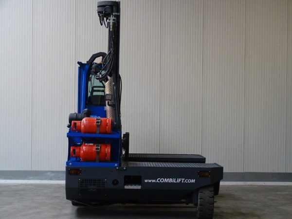 Combilift Wielokierunkowy wózek boczny