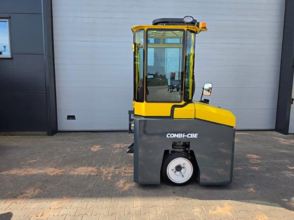 Combilift Wielokierunkowy wózek boczny