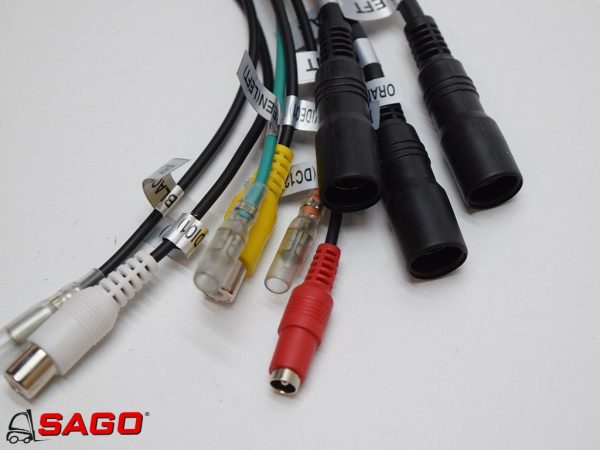 Elektryka - Typ: Monitoranschlusskabel mit Steckem Adaptern 35021 RMF