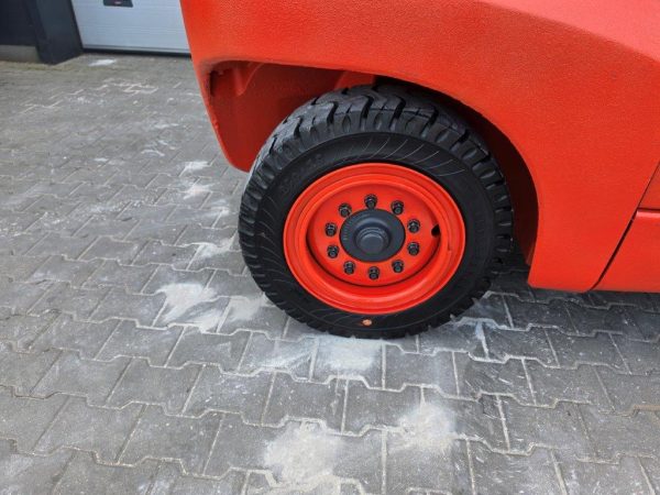 Linde Wózek widłowy czołowy