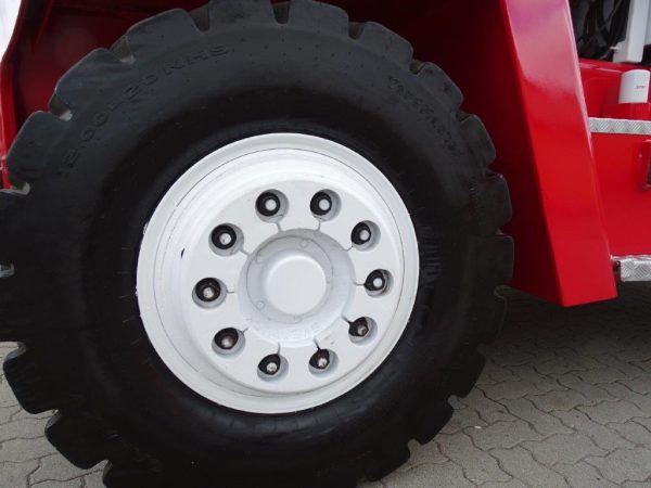 Svetruck Wózek widłowy czołowy