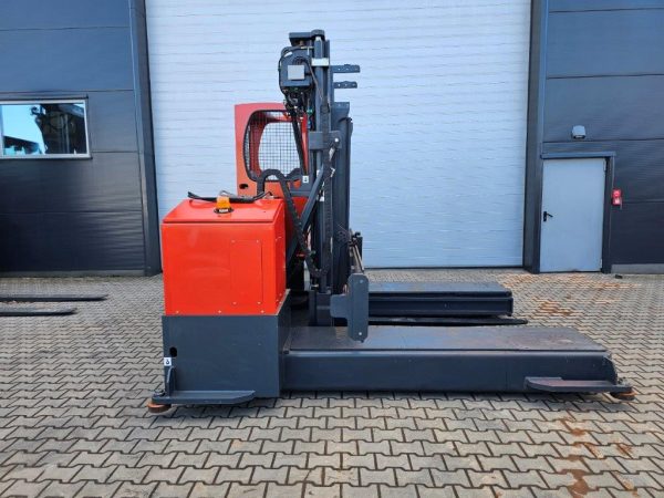 Combilift Wielokierunkowy wózek boczny