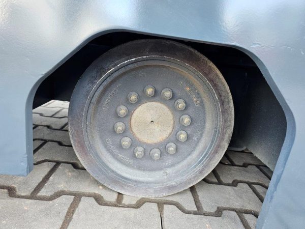 Combilift Wielokierunkowy wózek boczny