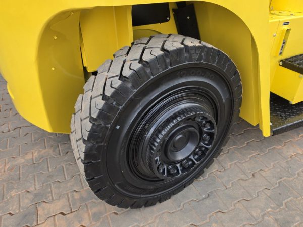Hyster Wózek widłowy czołowy