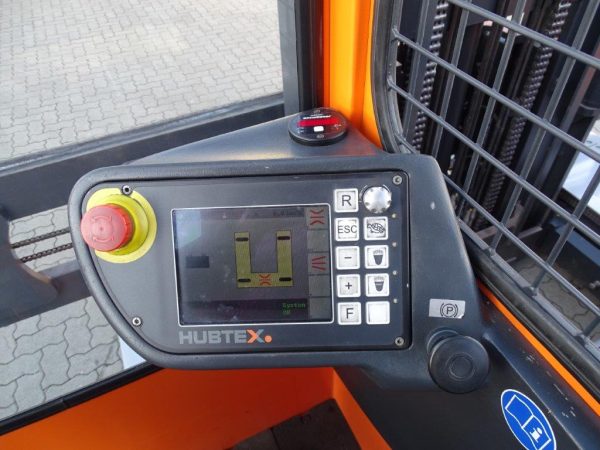 Hubtex Wielokierunkowy wózek boczny